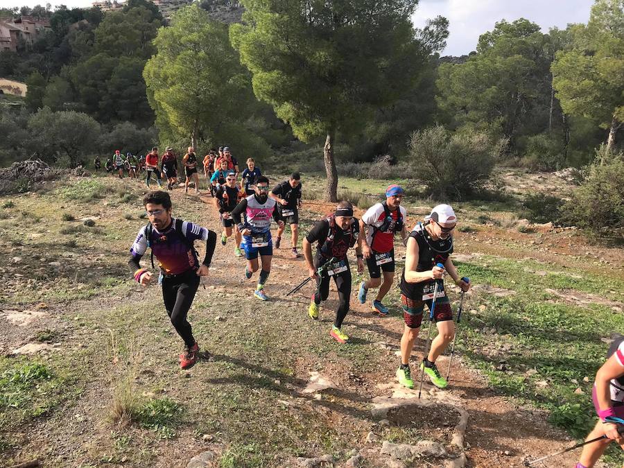 El atleta del Wapaventura se lleva la Anibal Legend con un tiempo de 2:25:38, por los 2:38:21 para la corredora del Espuña Trail