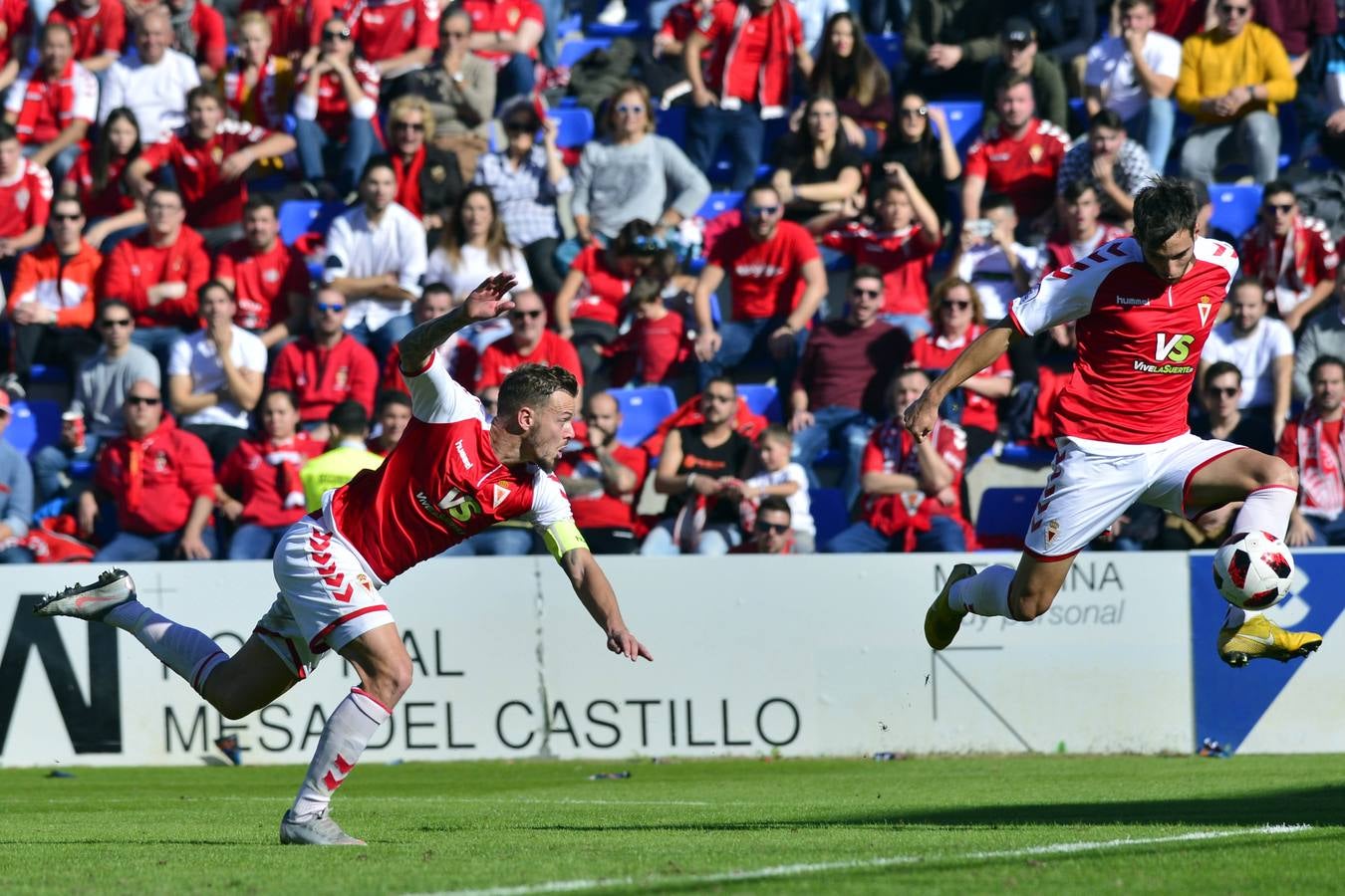 Los universitarios ganaron gracias a los goles de Kilian Grant y de Isi Ros, la expulsión de este último en la segunda parte marcó el dominio final de los de Herrero, que no aprovecharon la superioridad para empatar el encuentro