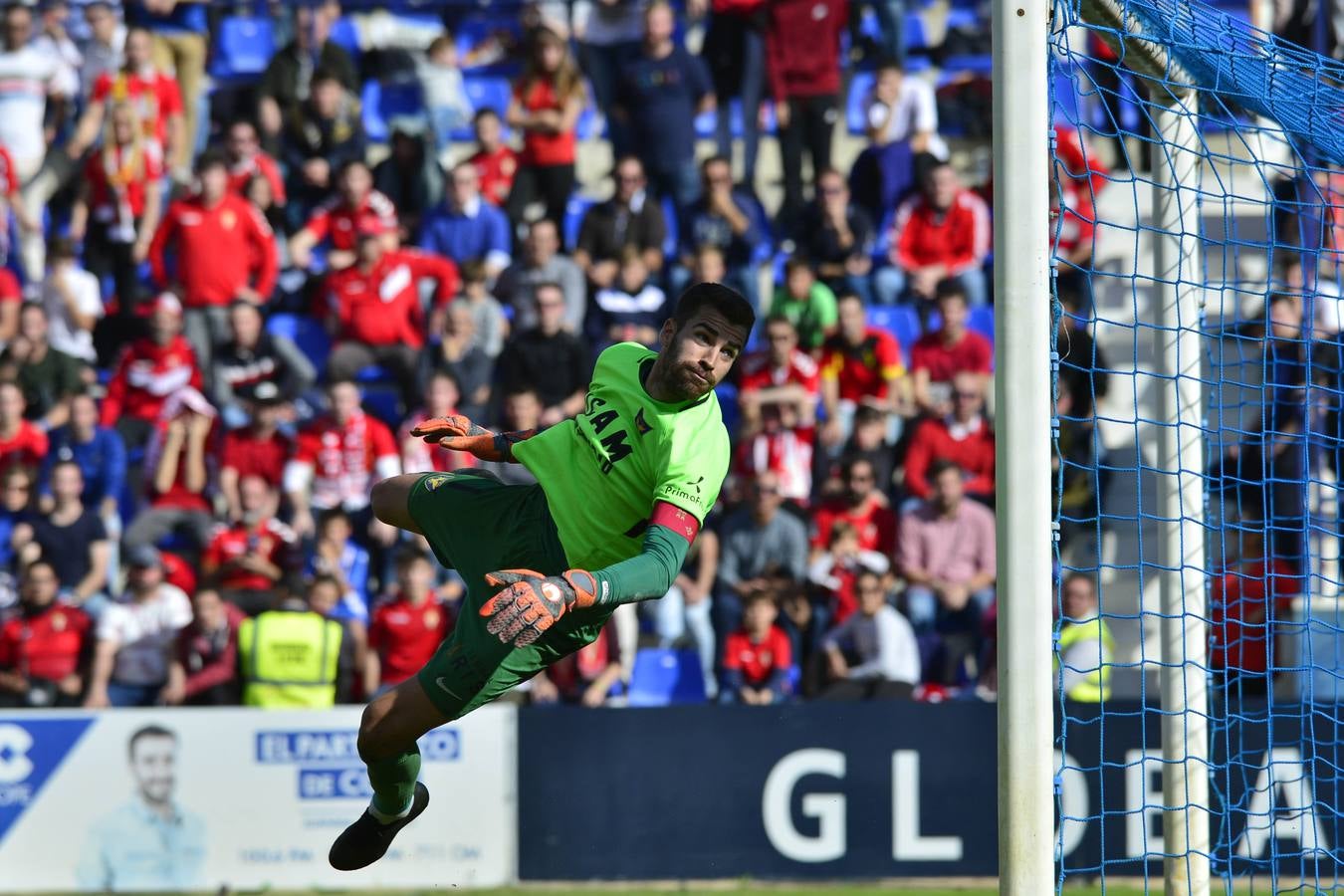 Los universitarios ganaron gracias a los goles de Kilian Grant y de Isi Ros, la expulsión de este último en la segunda parte marcó el dominio final de los de Herrero, que no aprovecharon la superioridad para empatar el encuentro