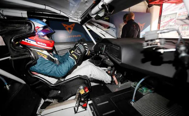 Jordi Gené es el piloto encargado del desarrollo del Cupra e-Racer, el modelo eléctrico de competición.