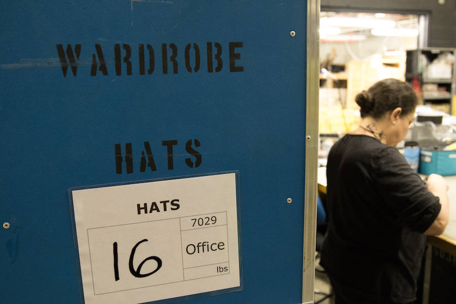 'La Verdad' acompaña a los artistas de la mítica compañía canadiense en una jornada de duro entrenamiento 'Ovo', la nueva apuesta del Circo del Sol, recalará en Murcia del 16 al 20 de enero