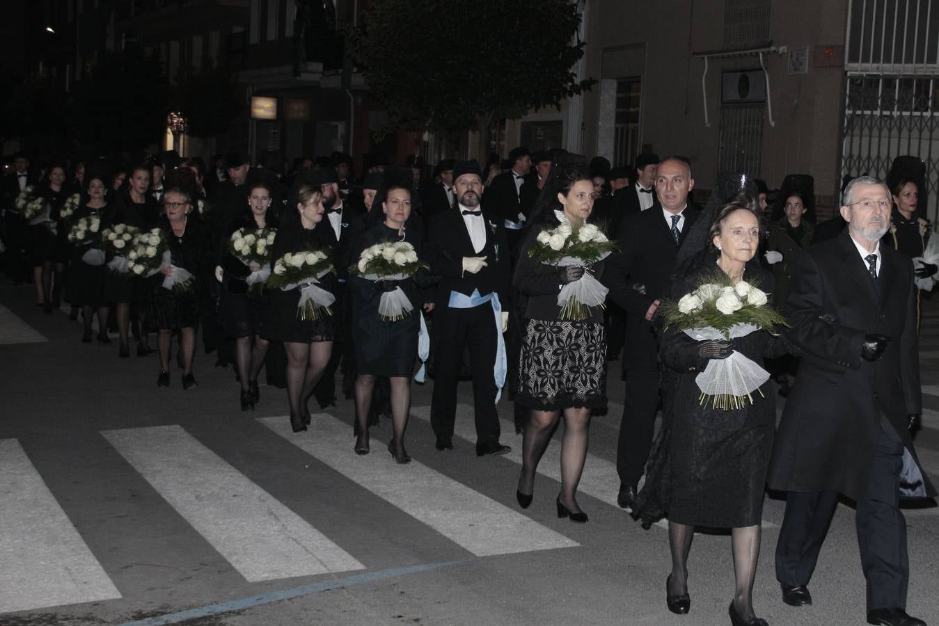 Miles de asistentes disfrutan de uno de los días grandes con la llegada de la Virgen. Los arcabuceros dispararon cientos de kilos de pólvora para conmemorar un ritual que cuenta con 375 años