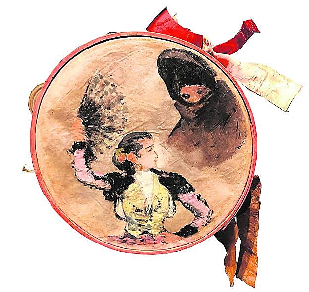 Pandereta pintada por Manet en solidaridad con los huertanos afectados por la riada de Santa Teresa en 1879.