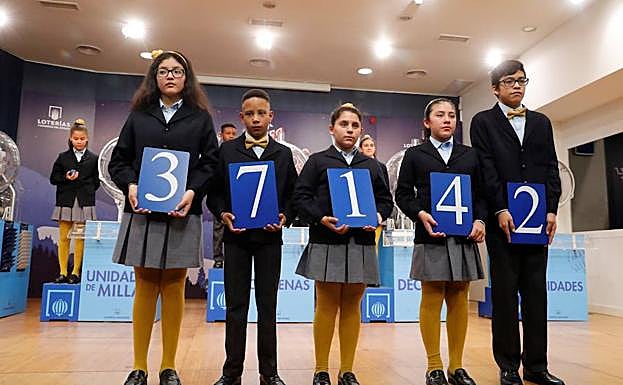 Primer premio de la Lotería del Niño 2019.