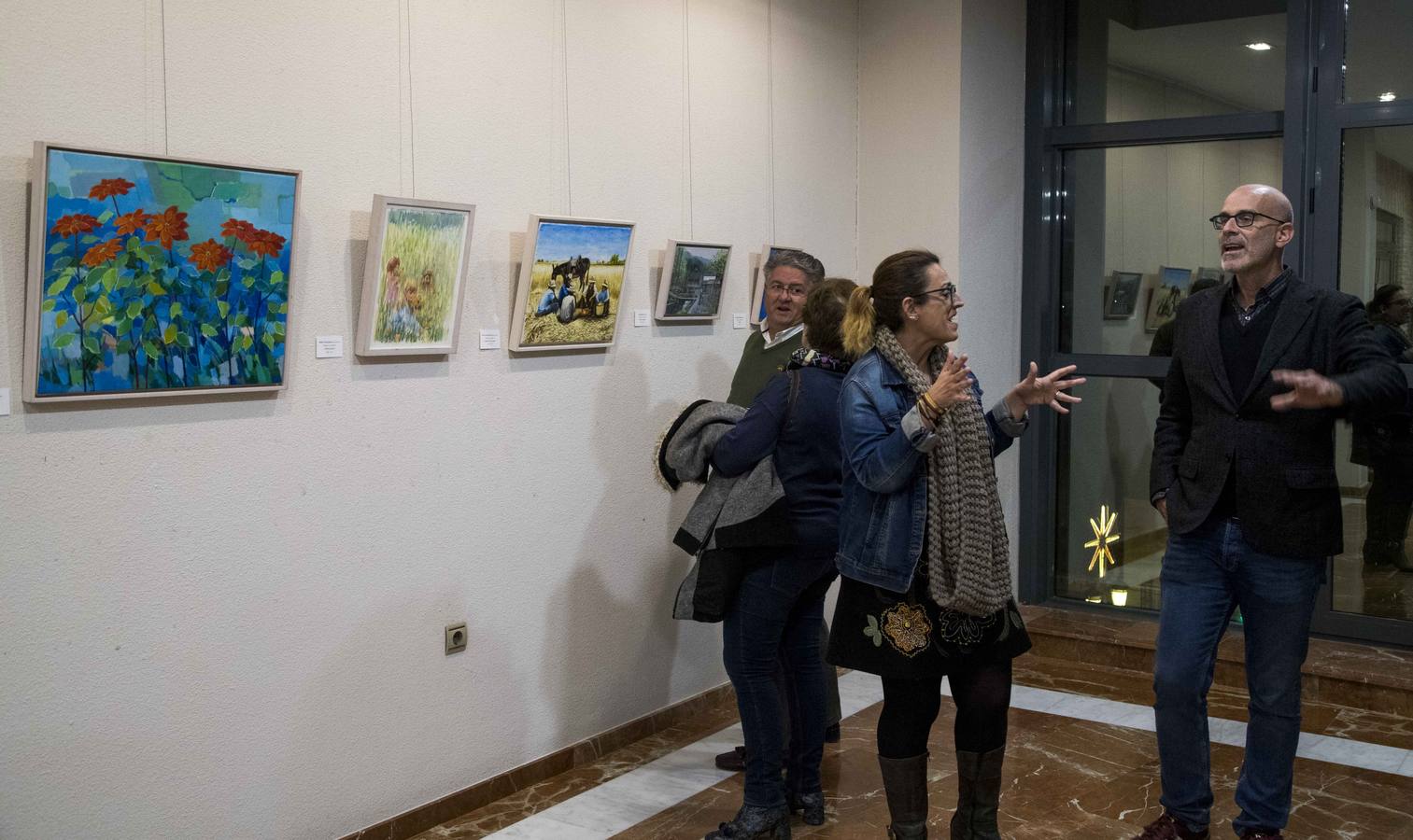 Los Alcázares acoge la primera exposición en la Región de esta asociación compuesta por 32 cuadros de artistas de todo el mundo 