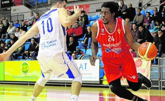 Paseo para el Real Murcia (83-66)