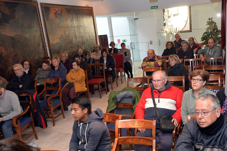 La Comunidad Autónoma y el Ayuntamiento de Lorca activan este proceso dirigido a los vecinos, que a través de la Oficina de Asesoramiento Integral a la Reconstrucción de Viviendas, recibirán la información y asistencia necesaria