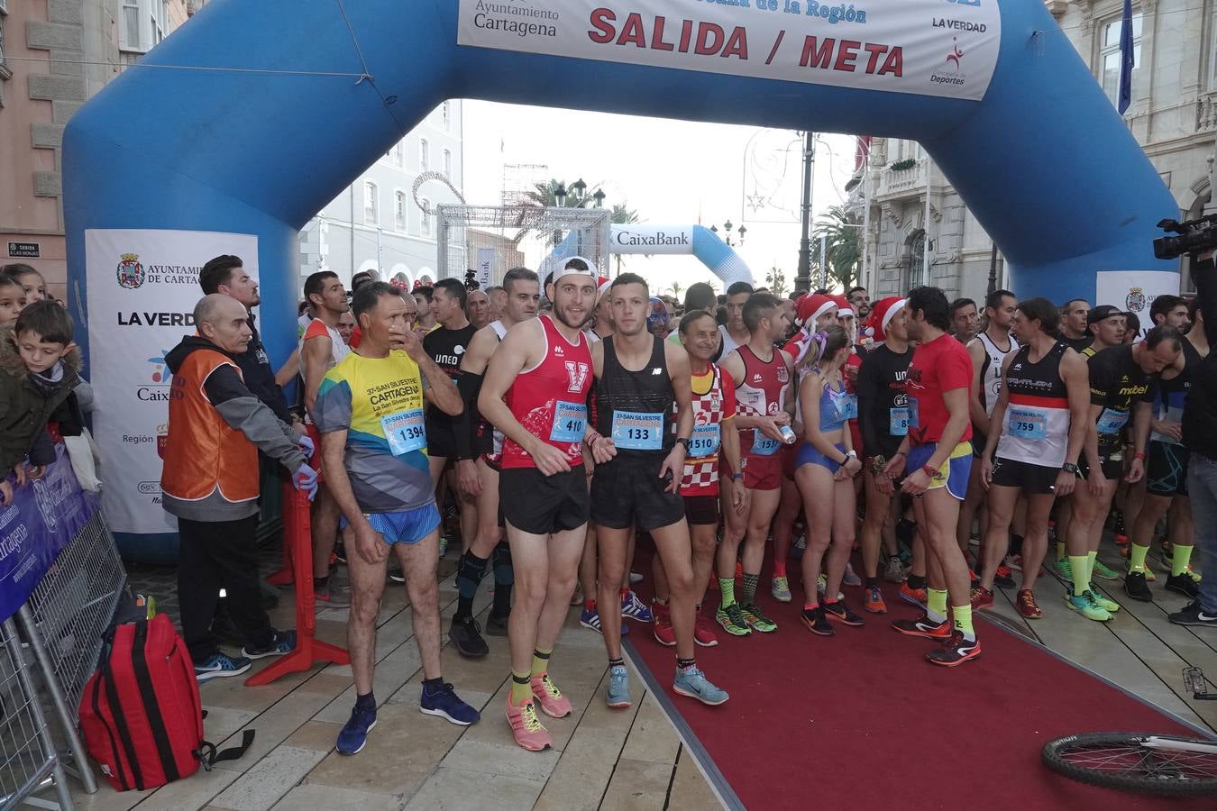 Más de 2.500 corredores convierten la San Silvestre de 2018 en la más concurrida de la historia, con triunfos de José Manuel Cortés y Sandra García Pagán