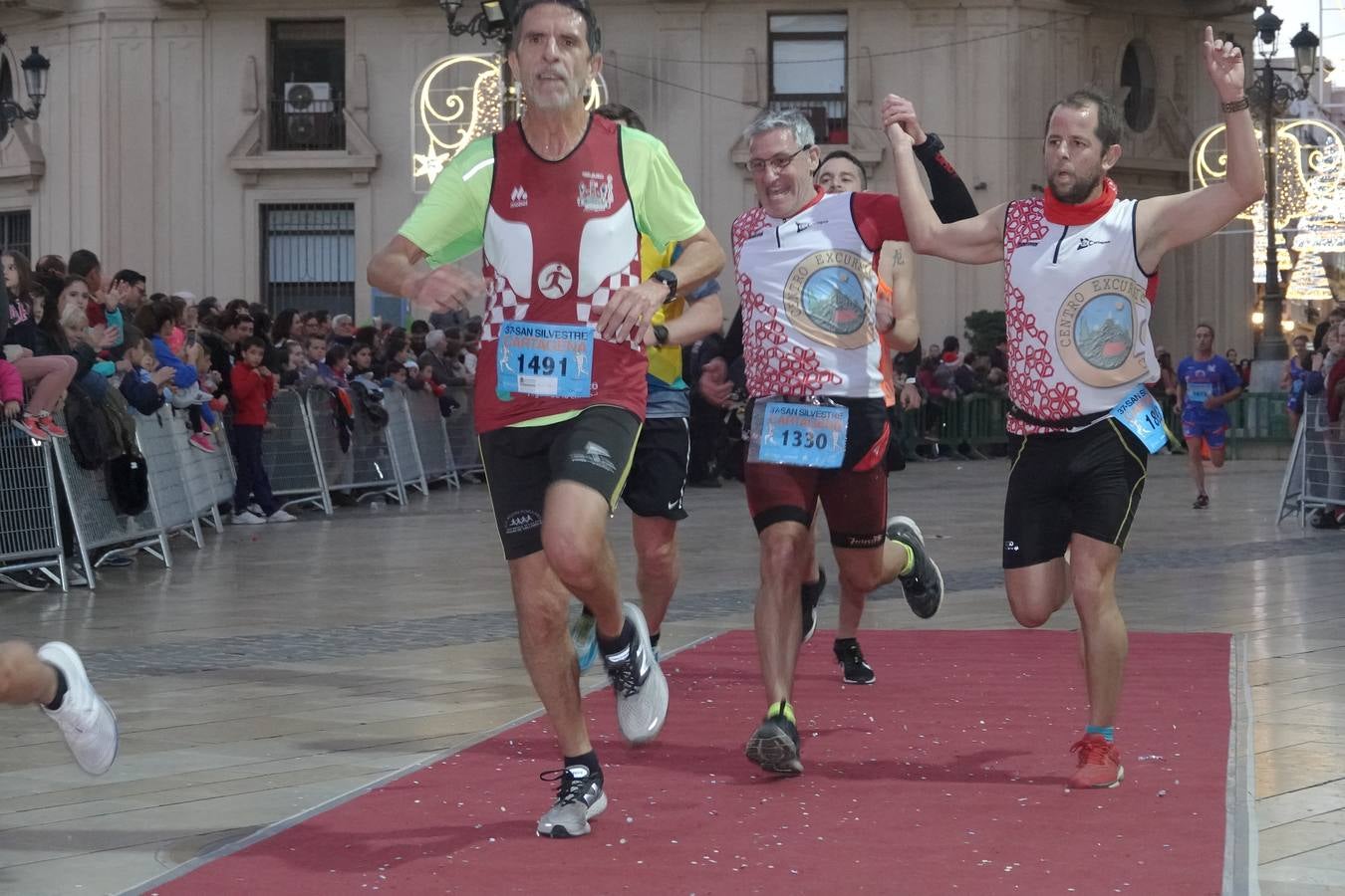 Más de 2.500 corredores convierten la San Silvestre de 2018 en la más concurrida de la historia, con triunfos de José Manuel Cortés y Sandra García Pagán