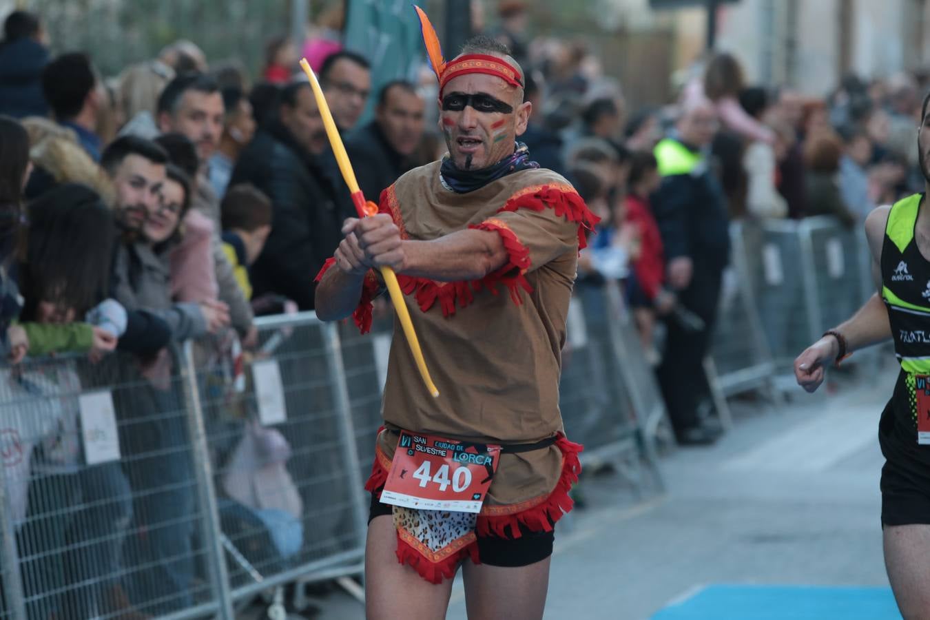 Casi un millar de corredores despiden el año disfrutando del deporte en la Ciudad del Sol por una buena causa