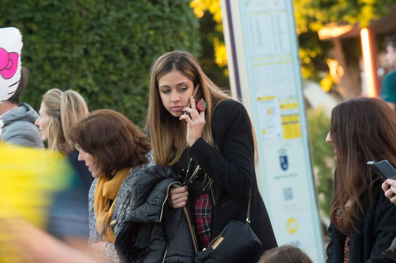 La carrera más divertida del mundo alejó durante unas horas el protagonismo en la tarde de Nochevieja de la plaza de las Flores y de Pérez Casas