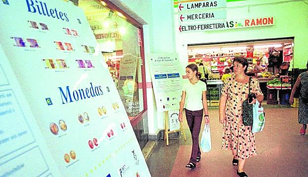 Veinte años del euro, sin lugar para la nostalgia