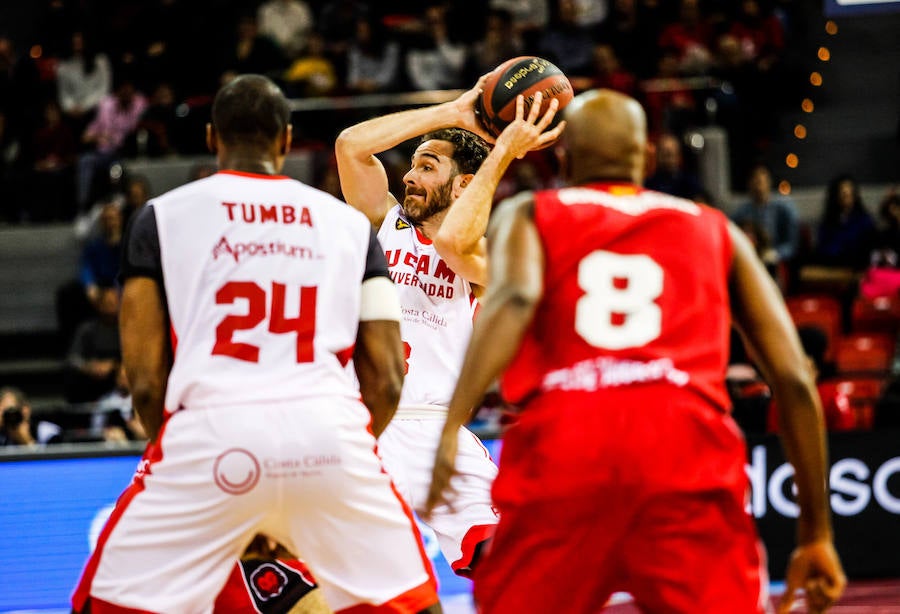 Los de Juárez volvieron a perder, ya son tres partidos seguidos, esta vez contra el Tecnyconta por veinte puntos de diferencia.