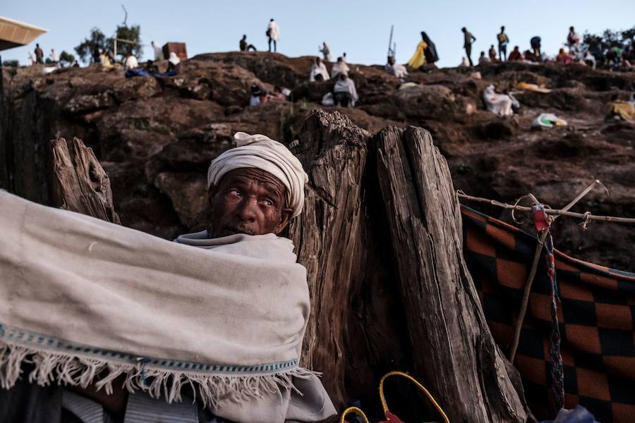 La Navidad ortodoxa etíope llamada Ledet o Genna se celebrará el 7 de enero y atrae peregrinos de todo el país. Las once iglesias excavadas en la roca son uno de los sitios del Patrimonio Mundial de la UNESCO en Etiopía.