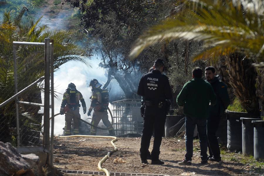 El fuego se produjo por la quema incontrolada de rastrojos en las instalaciones por parte de varios empleados.