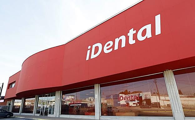 Clínica dental iDental en Cobatillas.