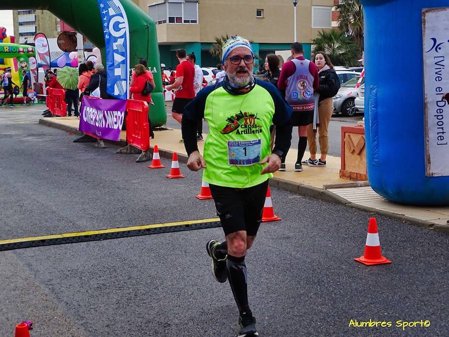 El corredormdel UCAM Cartagena se lleva la II Carrera Popular Virgen del Mar con un tiempo de 24.27 minutos, por los 28.10 para su compañera de club