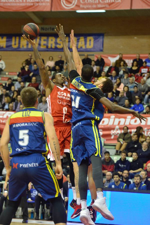 El conjunto universitario no levanta cabeza ante el conjunto entrenado por Ibon Navarro, predecesor en el banquillo murciano de Javi Juárez