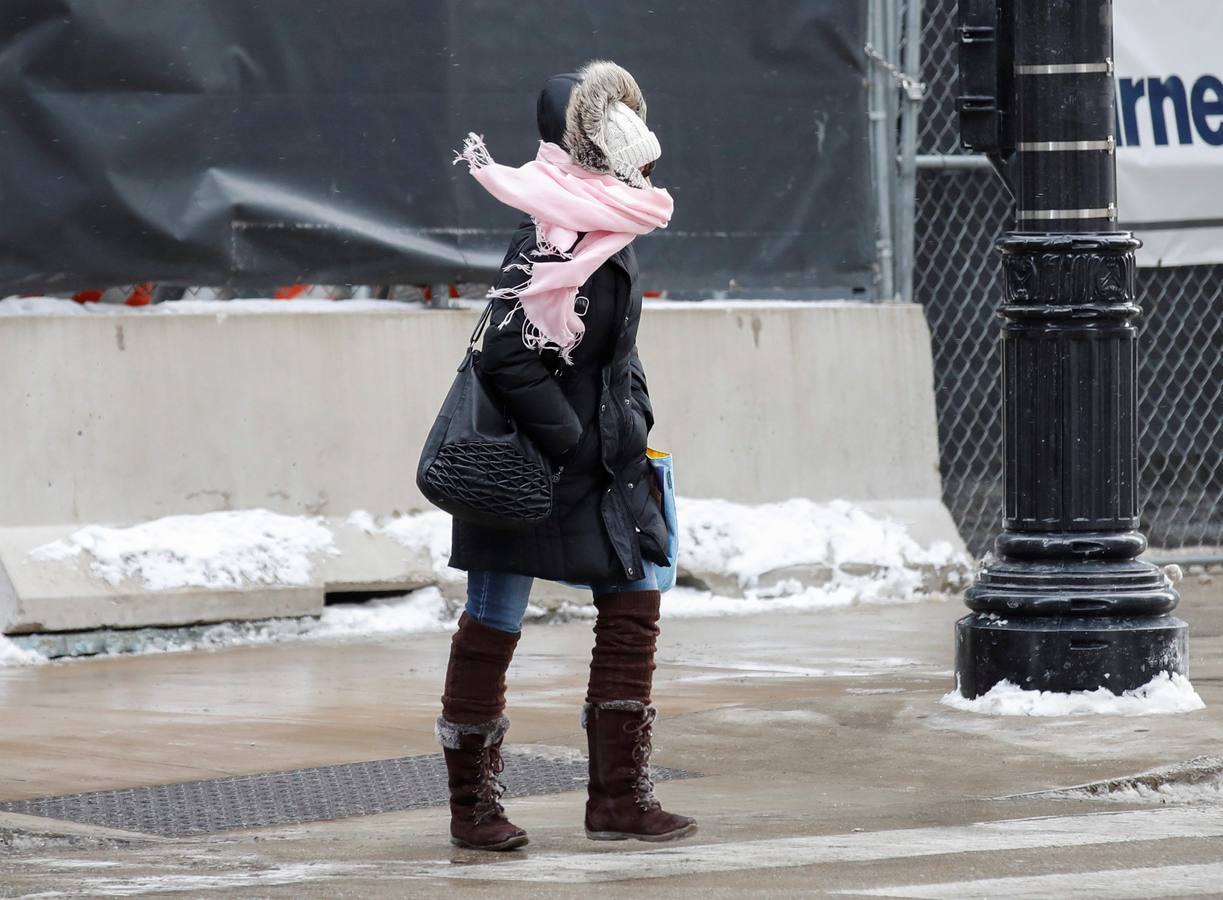Una ola de frío polar cruza Chicago, Illinois (EE. UU.). Las temperaturas en el área de Chicago podrían bajar a menos 31 grados centígrados.