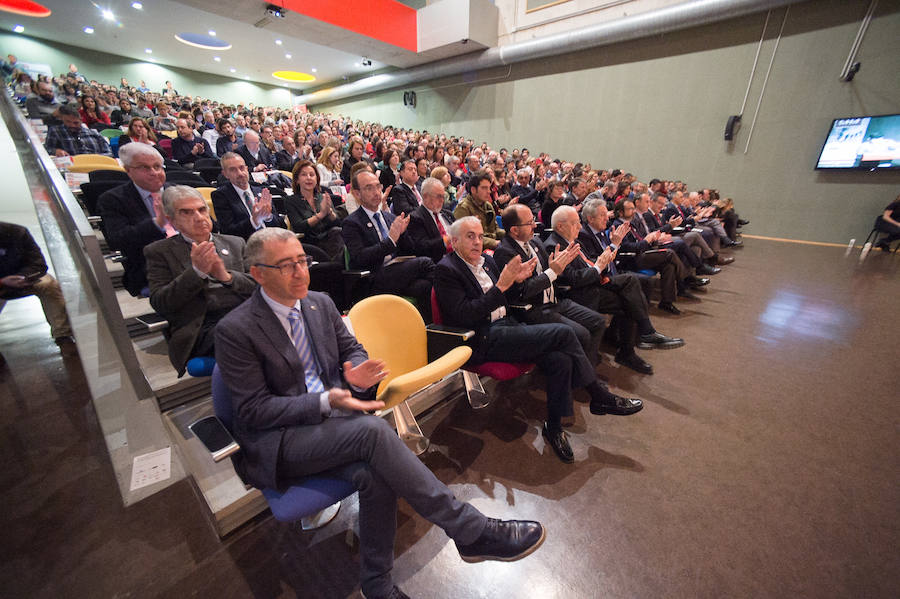 Hasta abril de 2021, la UMU dedicará cada mes a divulgar y concienciar con diversas actividades sobre esta cuestión. El plan fue presentado este jueves en la Facultad de Economía y Empresa