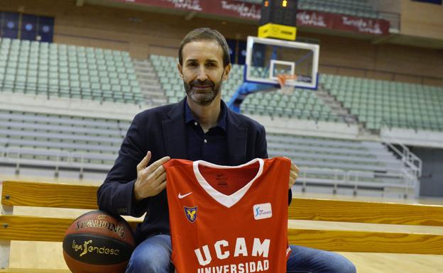 Sito Alonso, en el Palacio de los Deportes de Murcia, ayer. 