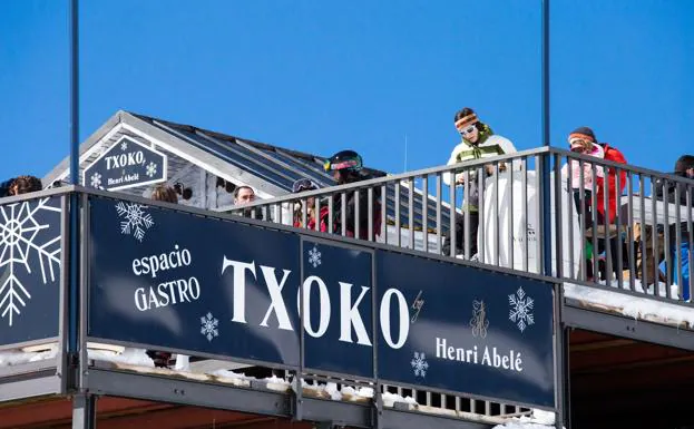 El espacio Gastro Txoko, de Henri Abelé, es el lugar más VIP de las pistas aragonesas