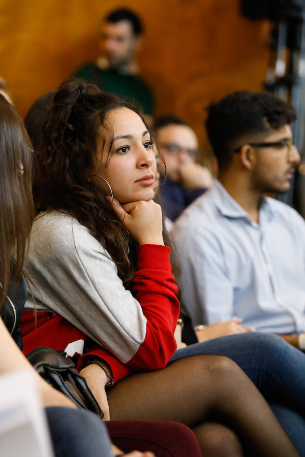 Las propuestas van desde apoyo a emprendedores hasta una bolsa de viviendas de alquiler para jóvenes, pasando por campañas de prevención de alcohol y drogas.