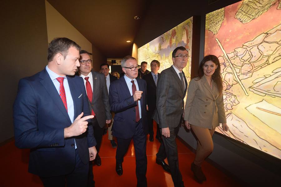 El titular de la cartera de Cultura y Deporte apuntó que el proyecto se desarrollará «como mínimo a lo largo de 15 o 20 años», aunque espera que, «en el plazo de dos o tres años», se puedan ir abriendo zonas