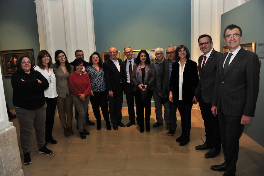 El ministro de Cultura y Deportes, José Guirau, junto con el delegado de Gobierno, Diego Conesa, visitan la exposición de 'Floridablanca. La sombra de un rey'