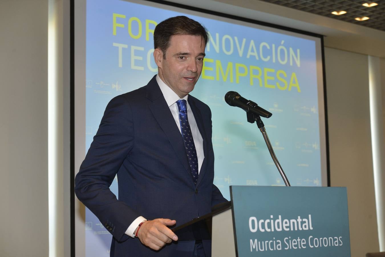 Expertos de distintas entidades ponen el foco en la necesidad de aplicar nuevas tecnologías en el seno de las empresas 
