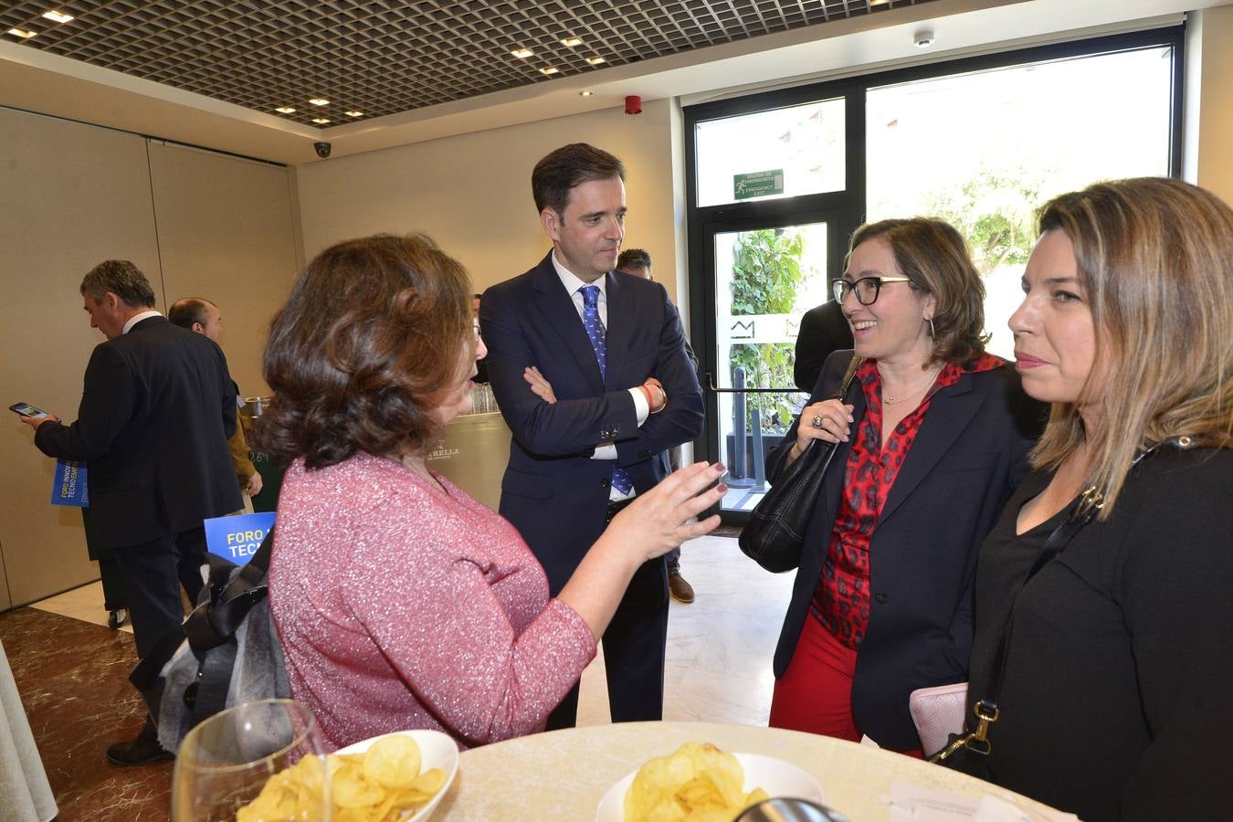 Expertos de distintas entidades ponen el foco en la necesidad de aplicar nuevas tecnologías en el seno de las empresas 