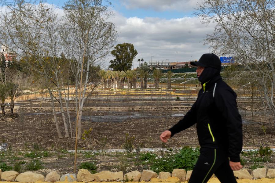 Será el primero en incorporar las nuevas tecnologías. Se ha recuperado la acequia de La Arboleja para escenificar el sistema de riego tradicional, cuenta con más de 500 árboles y 6.000 especies florares, y abrirá las 24 horas del día
