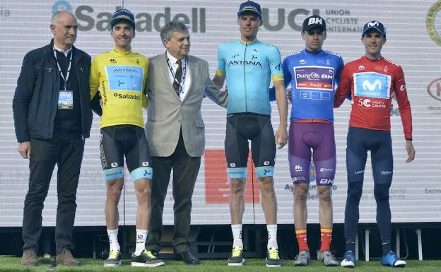 Los ciclistas que han logrado enfundarse algunos de los maillots tras la primera etapa de la Vuelta Ciclista a la Región de Murcia 2019. 