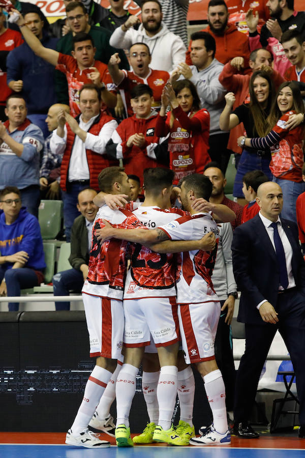 ElPozo y el Barça protagonizan un partido muy bonito que acaba con el empate en los últimos minutos del encuentro gracias a los goles de Miguelín y Álex.