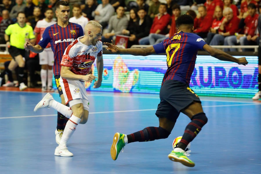 ElPozo y el Barça protagonizan un partido muy bonito que acaba con el empate en los últimos minutos del encuentro gracias a los goles de Miguelín y Álex.