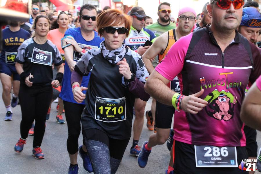 Alejandro Roldán y Ana Vanesa Ruiz vencen en Alcantarilla. El atleta del Virus Trail Running completó los 14 kilómetros en 47,36 minutos, por los 58,31 para la corredora del C.A. Puertas Lorca