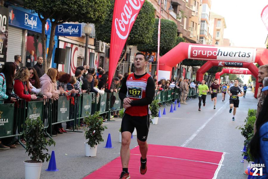 Alejandro Roldán y Ana Vanesa Ruiz vencen en Alcantarilla. El atleta del Virus Trail Running completó los 14 kilómetros en 47,36 minutos, por los 58,31 para la corredora del C.A. Puertas Lorca