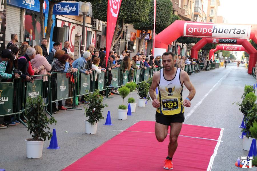 Alejandro Roldán y Ana Vanesa Ruiz vencen en Alcantarilla. El atleta del Virus Trail Running completó los 14 kilómetros en 47,36 minutos, por los 58,31 para la corredora del C.A. Puertas Lorca