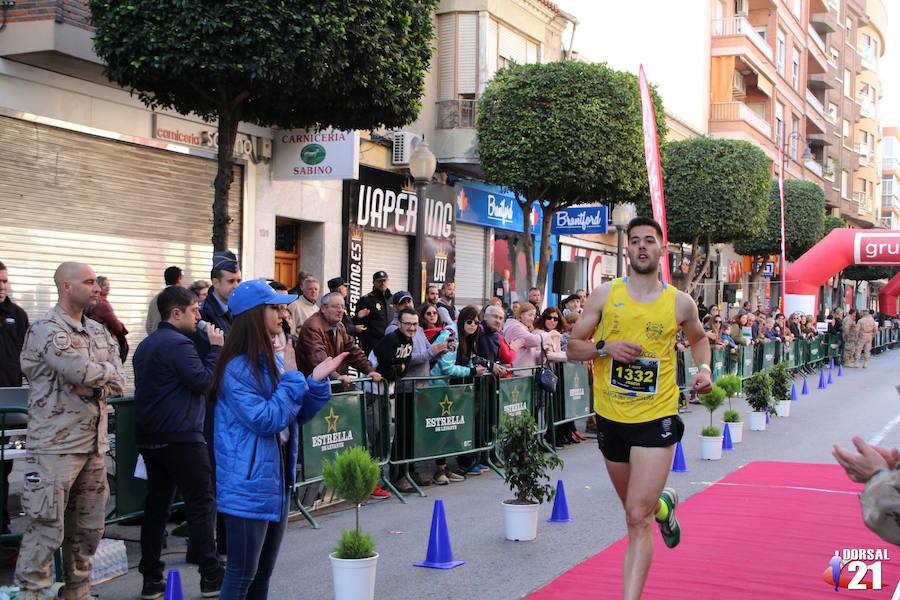 Alejandro Roldán y Ana Vanesa Ruiz vencen en Alcantarilla. El atleta del Virus Trail Running completó los 14 kilómetros en 47,36 minutos, por los 58,31 para la corredora del C.A. Puertas Lorca