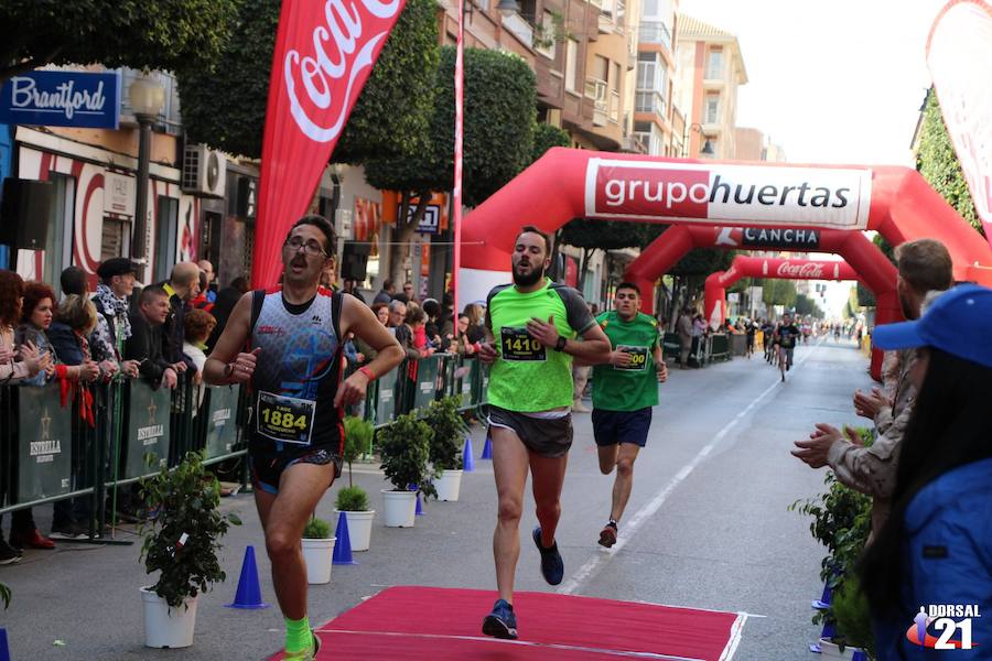 Alejandro Roldán y Ana Vanesa Ruiz vencen en Alcantarilla. El atleta del Virus Trail Running completó los 14 kilómetros en 47,36 minutos, por los 58,31 para la corredora del C.A. Puertas Lorca