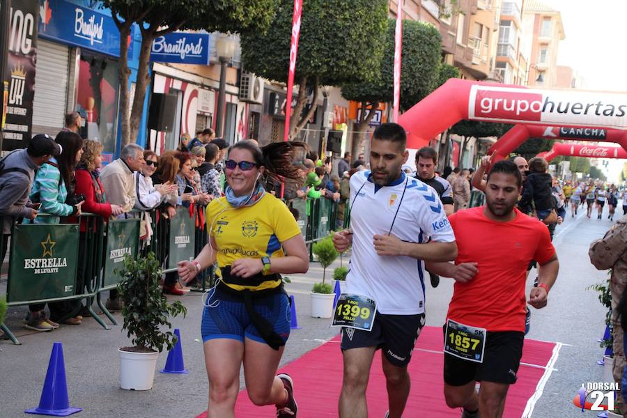 Alejandro Roldán y Ana Vanesa Ruiz vencen en Alcantarilla. El atleta del Virus Trail Running completó los 14 kilómetros en 47,36 minutos, por los 58,31 para la corredora del C.A. Puertas Lorca