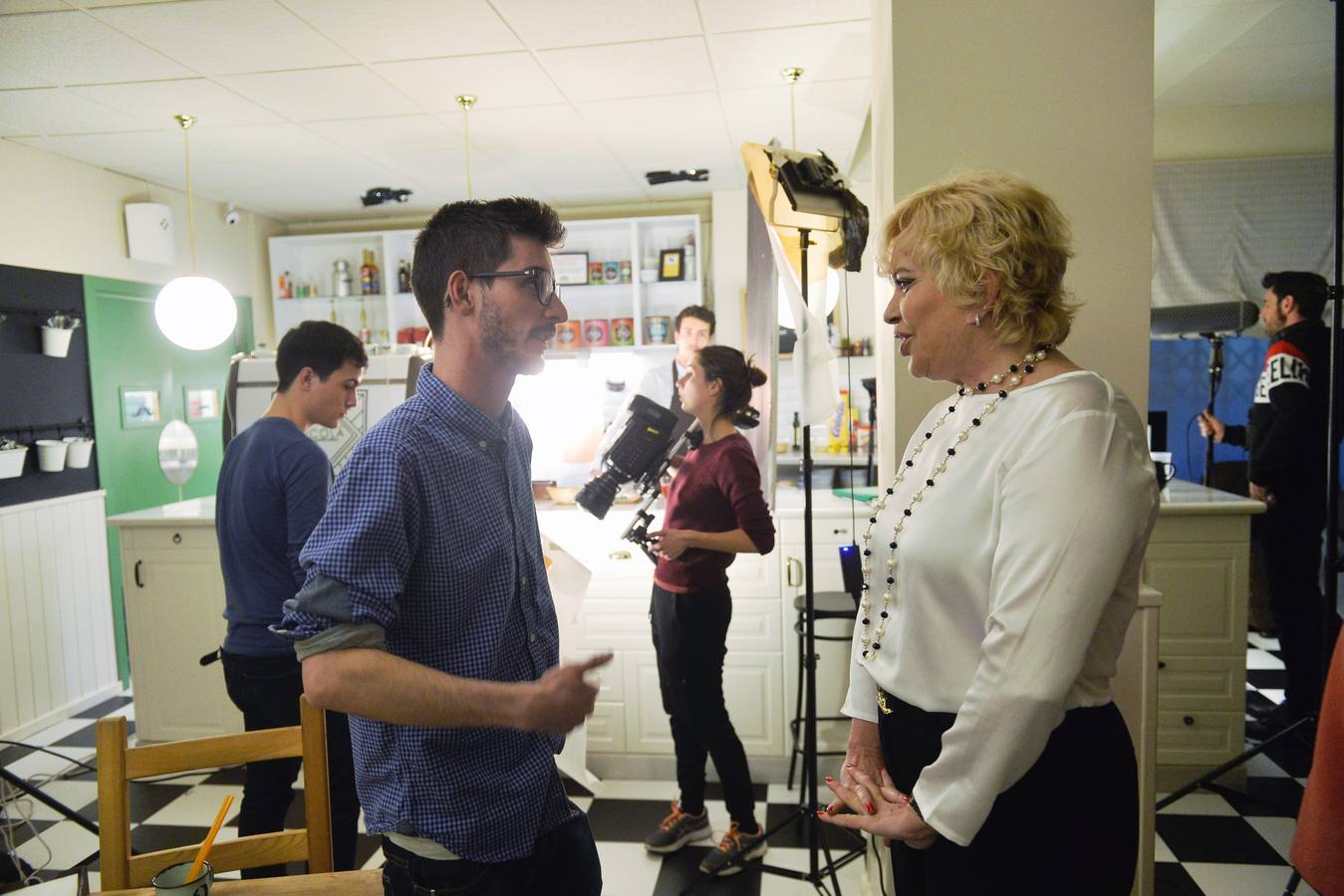 En 'Las cosas absurdas que pensamos y no decimos', la totanera encarna el personaje de Julia en su vuelta al cine después de 40 años