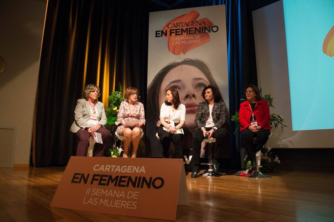 La primera jornada del evento que organiza 'La Verdad' reúne en Cartagena a más de 200 asistentes 