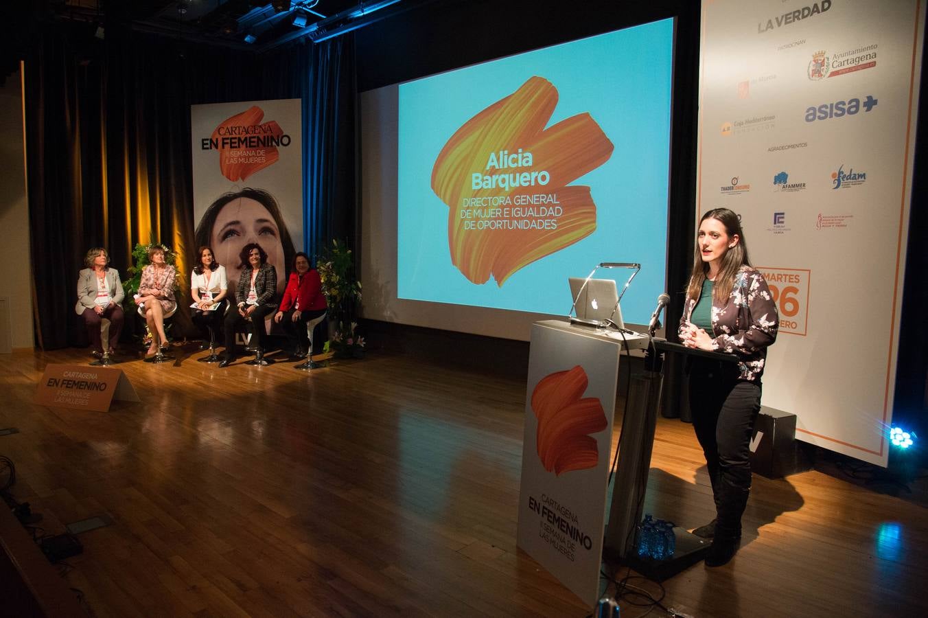 La primera jornada del evento que organiza 'La Verdad' reúne en Cartagena a más de 200 asistentes 