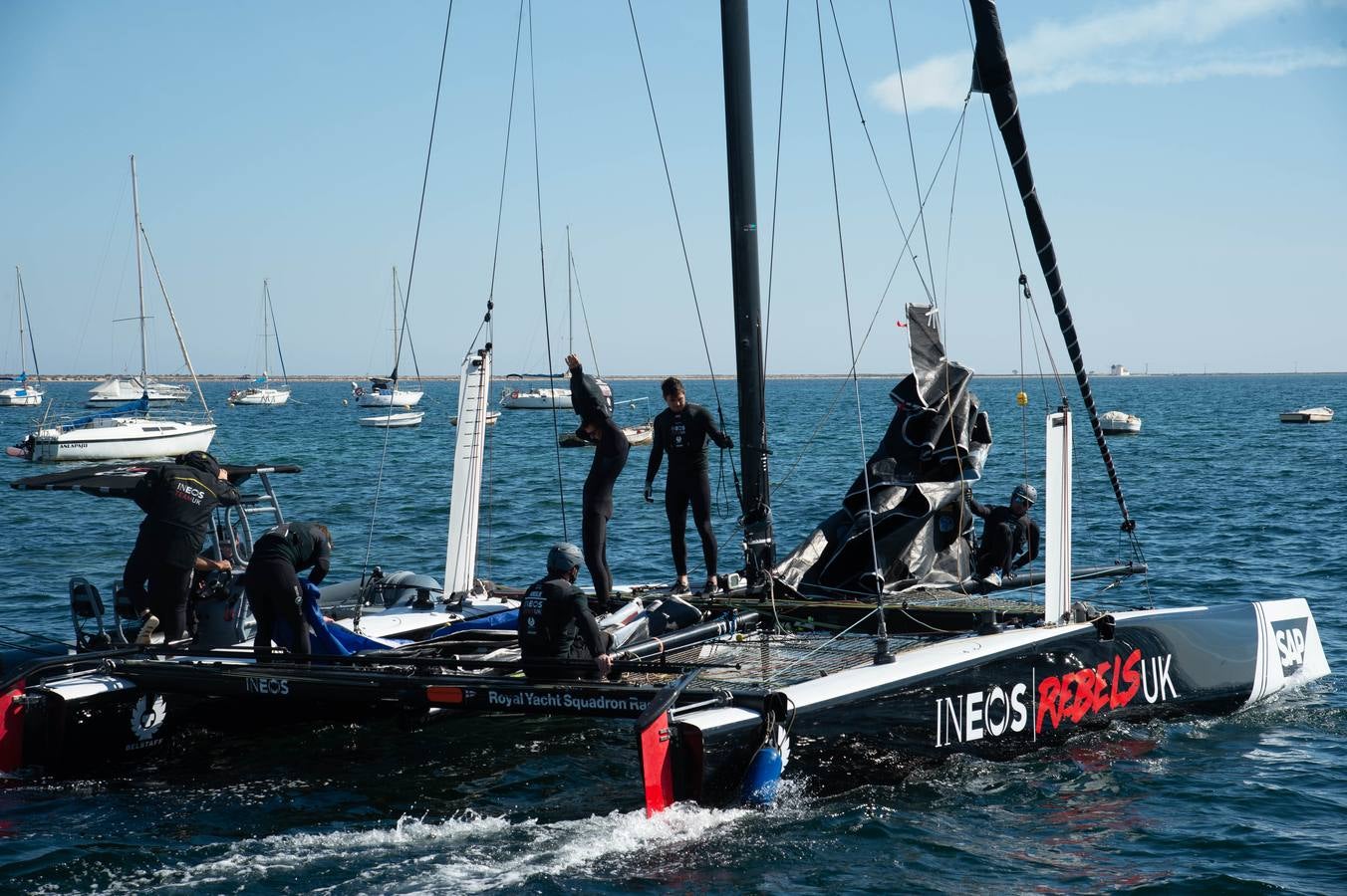 El regatista británico, el que más veces ha ganado el galardón al mejor del mundo, capitanea el 'Ineos Team', catamarán que prepara la Copa América en el Mar Menor