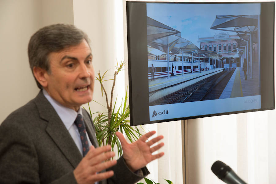 El secretario de Estado de Infraestructuras califica las palabras de López Miras como «una mentira muy grande»