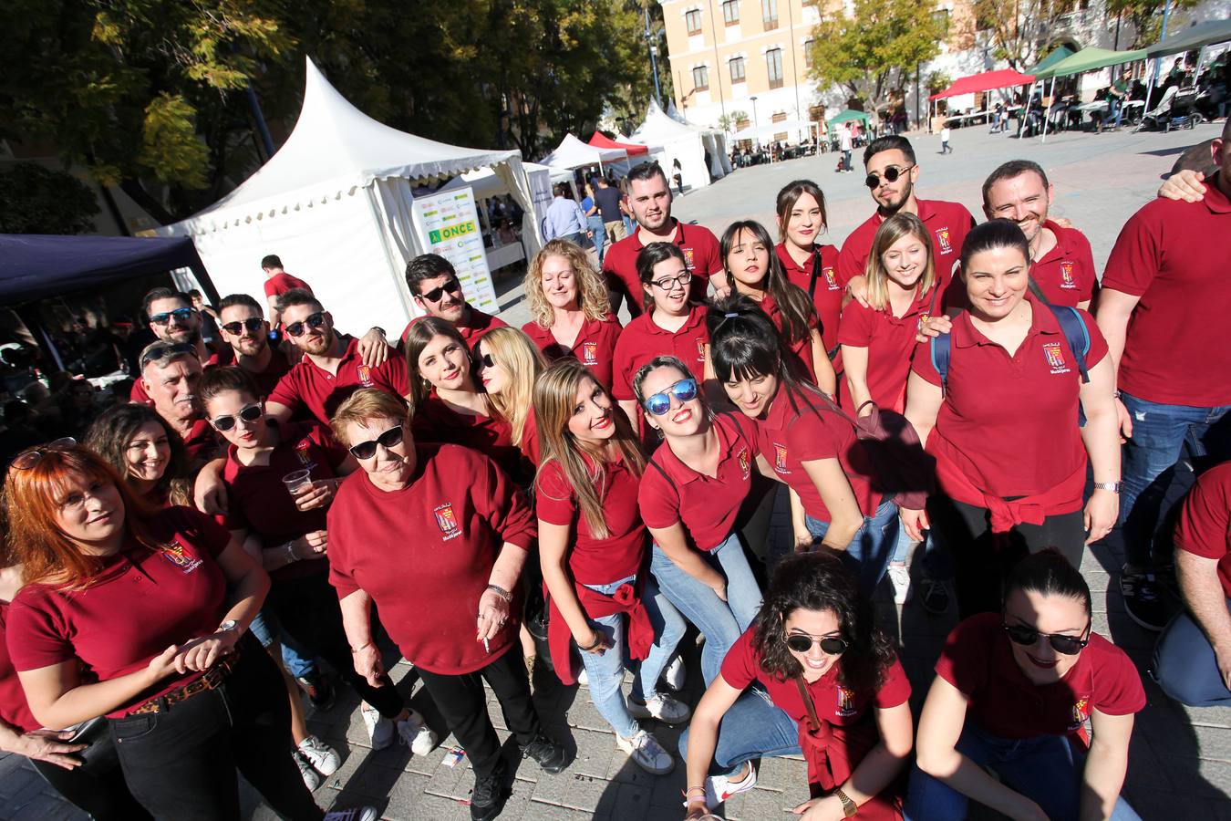Unas 600 personas celebran en el Cuartel de Artillería el Medio Año Festero