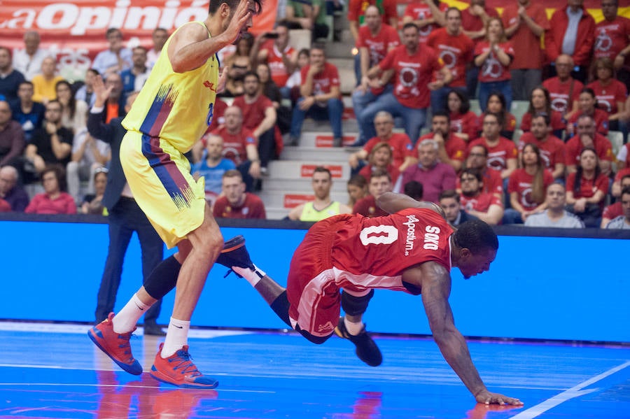 Los de Sito Alonso gana al campeón de la Copa del Rey por un punto en el Palacio de los Deportes