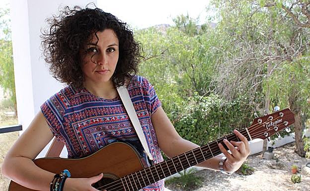 Bonica (Carmen Miñarro).