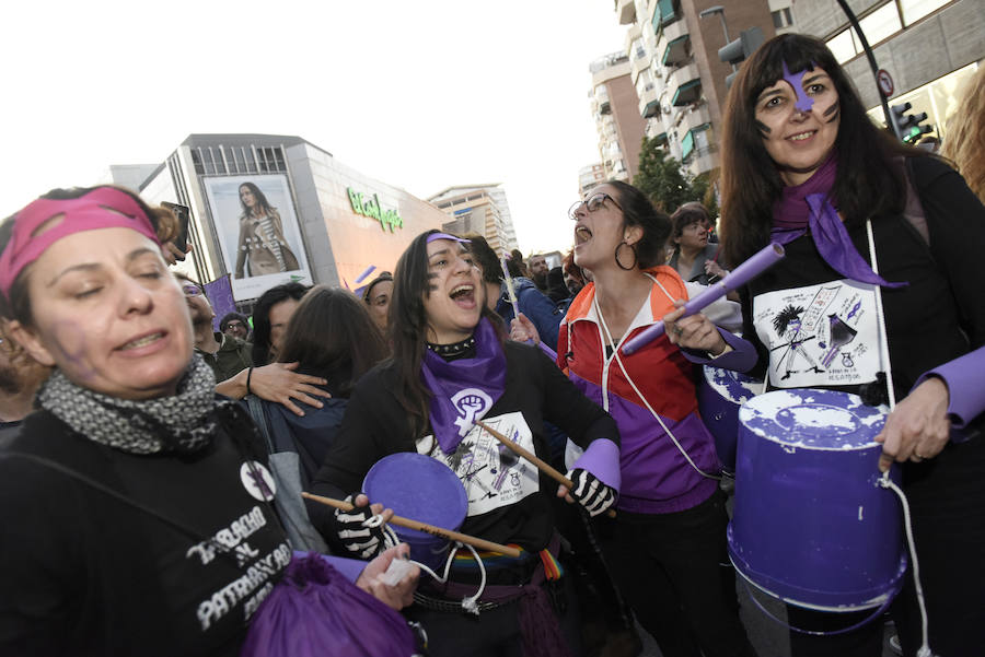 La gran marcha por en el Día Internacional de la Mujer arranca en el centro de Murcia con el recuerdo de la jornada histórica vivida hace ahora un año